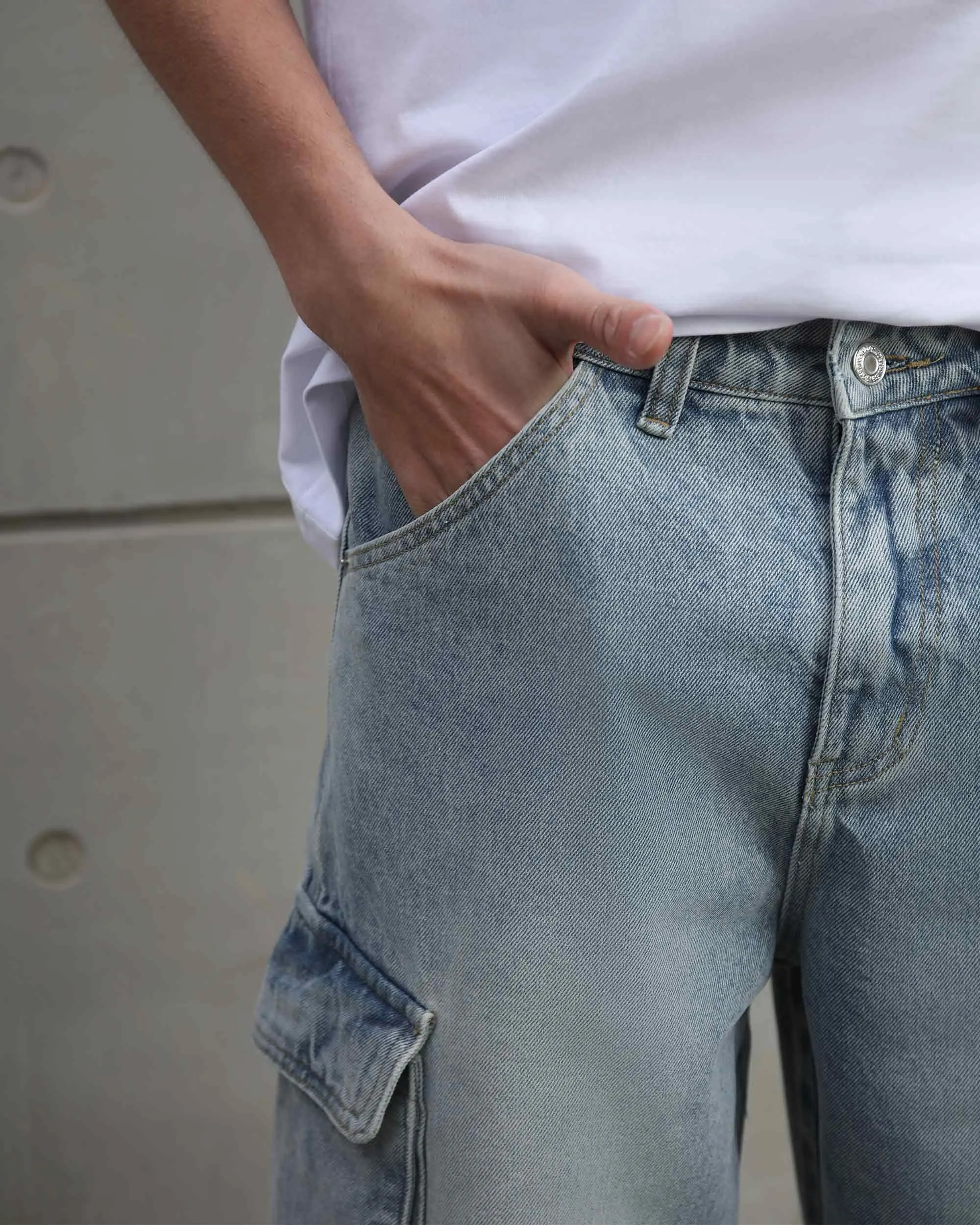 Distressed Blue Baggy Jeans with Cargo Design-Mexico Local Delivery