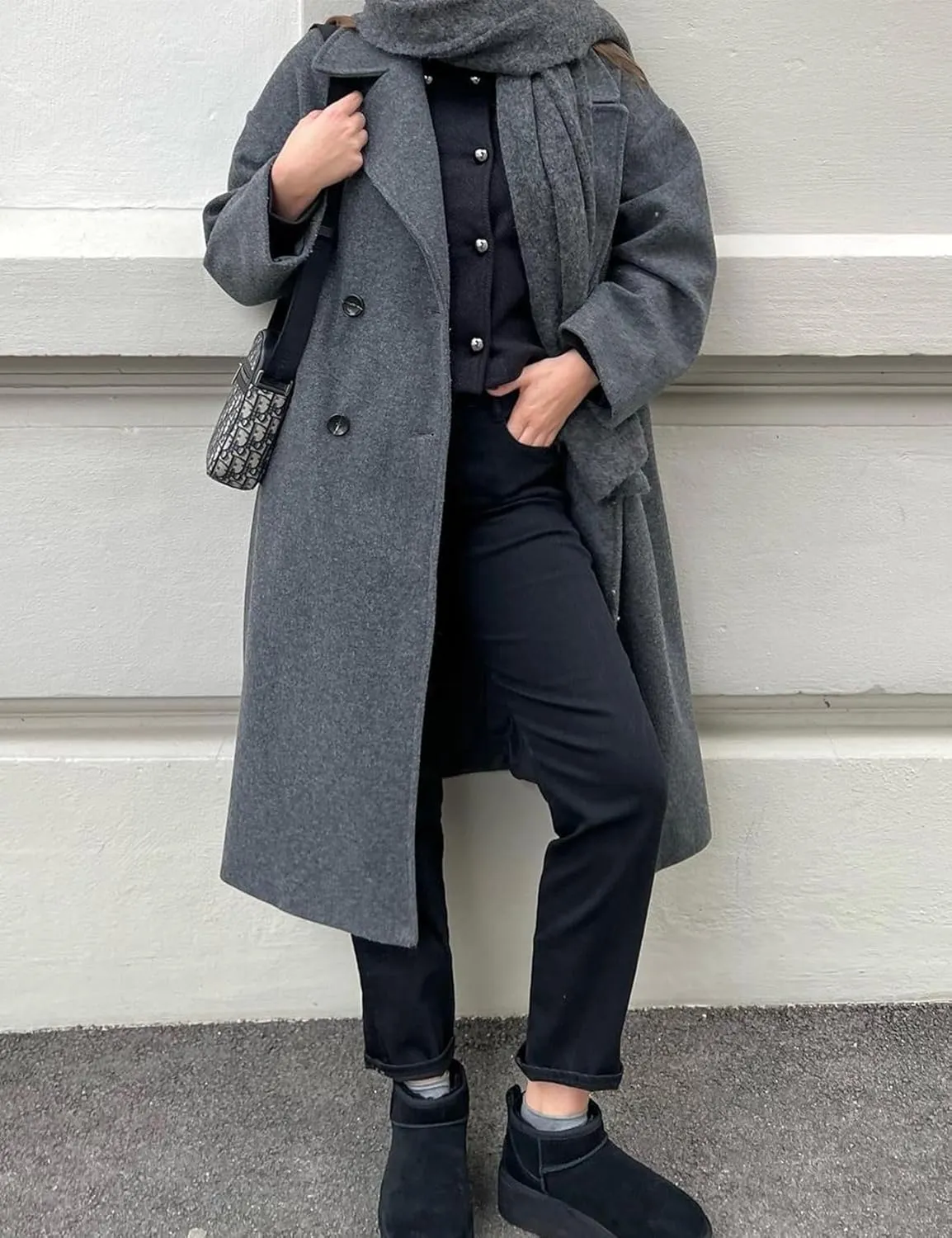 Gihuo Women's Notched Collar Wool Blend Pea Coat Winter Double Breasted Trench Coat Long Oversized Button Down Overcoats