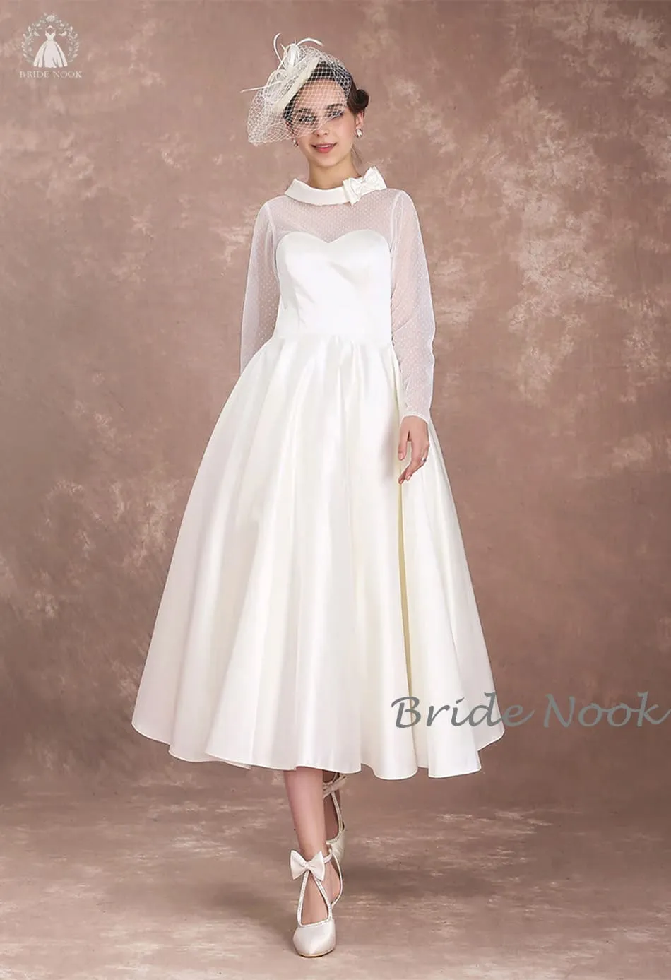 Long Sleeves Vintage Style Tea Length Wedding Dress