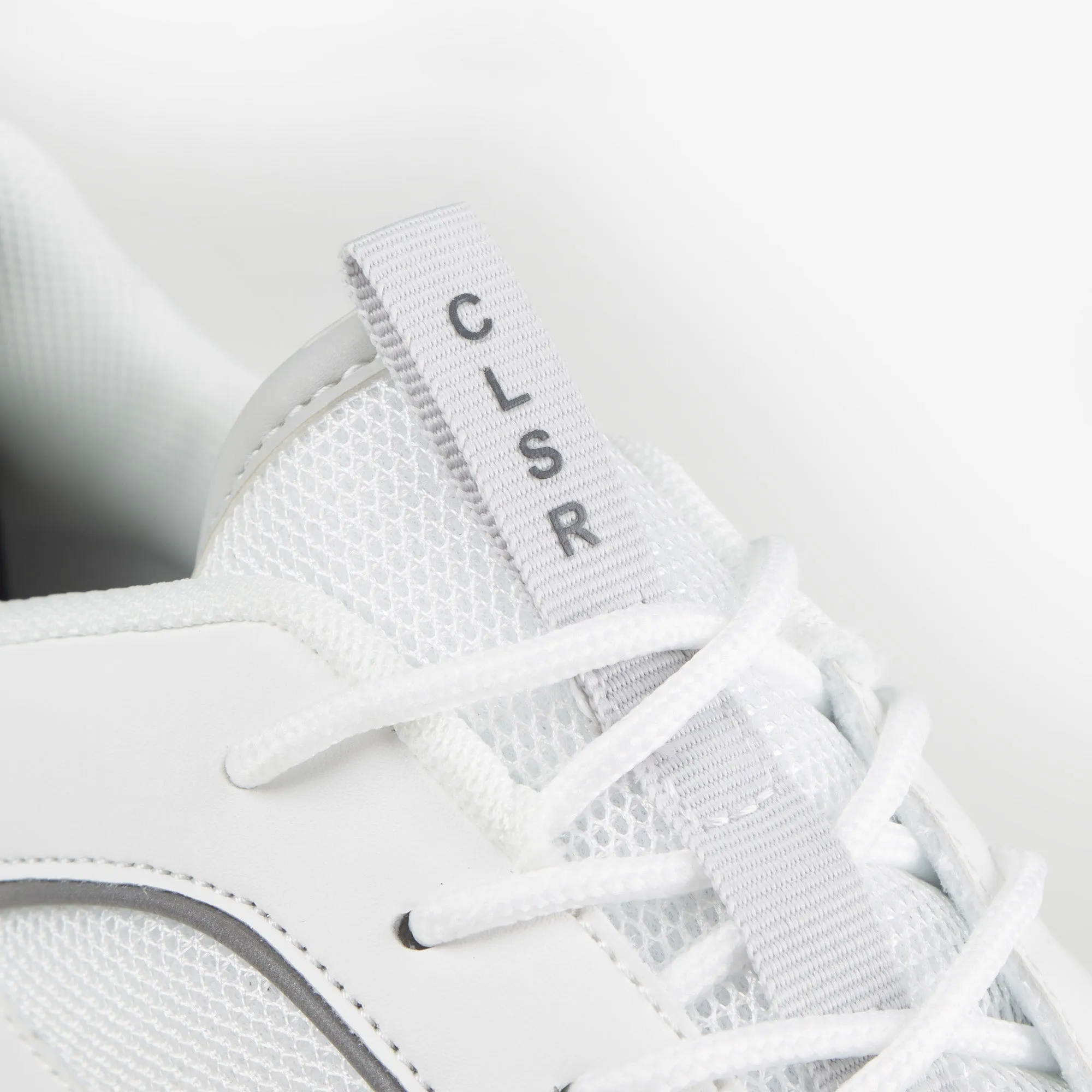 Premium Tech Runner | White Charcoal