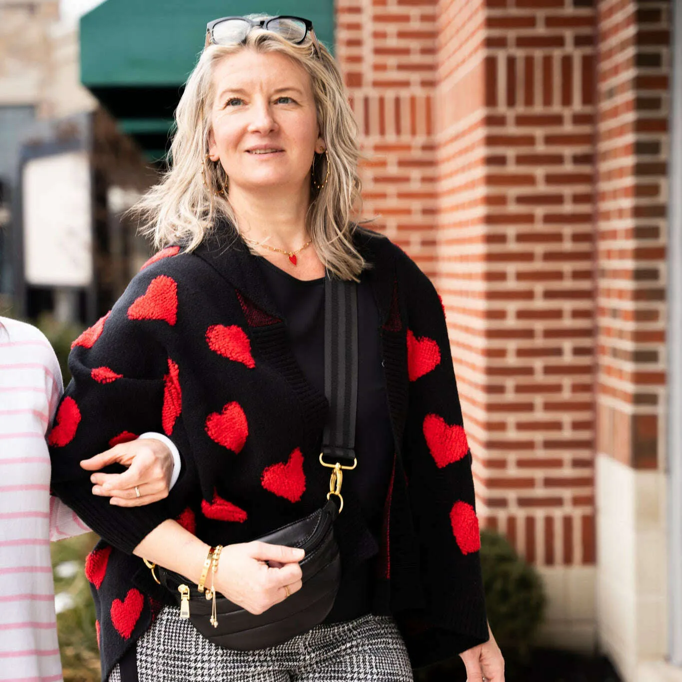 Saachi - RIBBED HEART SWEATER - Black & Red