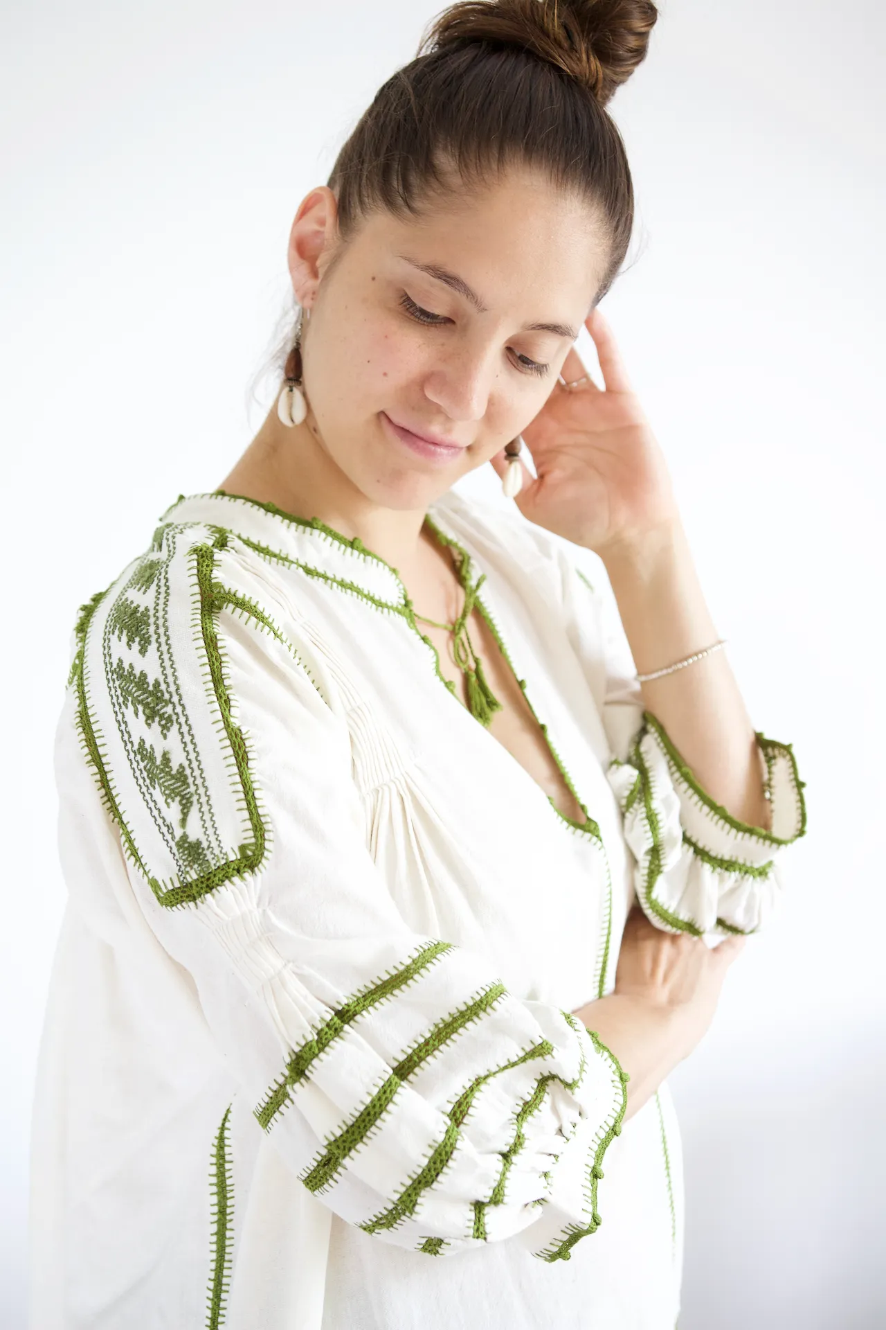 Sirena Blouse - Olive Green Crochet