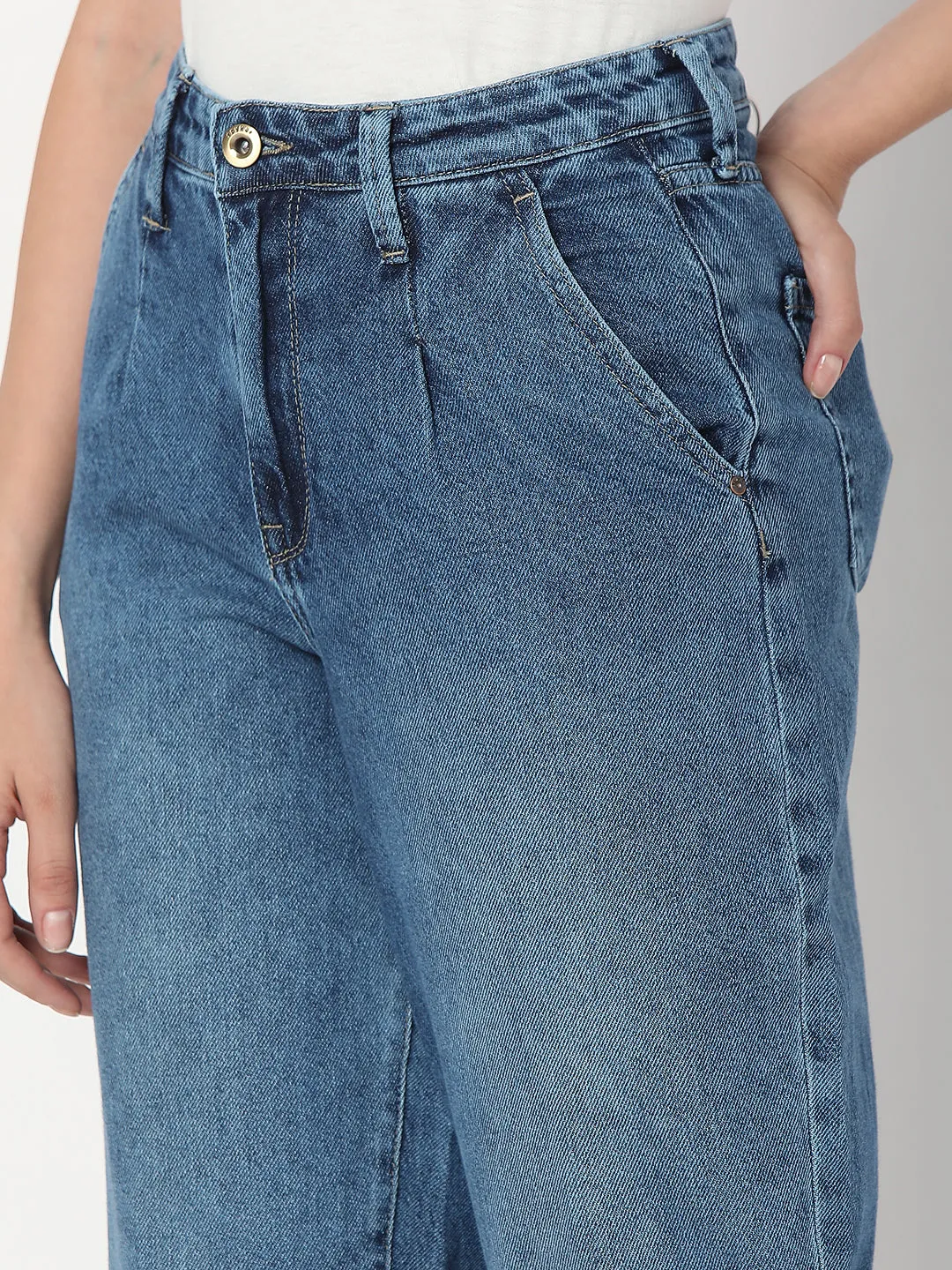 Spykar Mid Blue Cotton Baggy Fit Crop Length Jeans For Women (Clara)