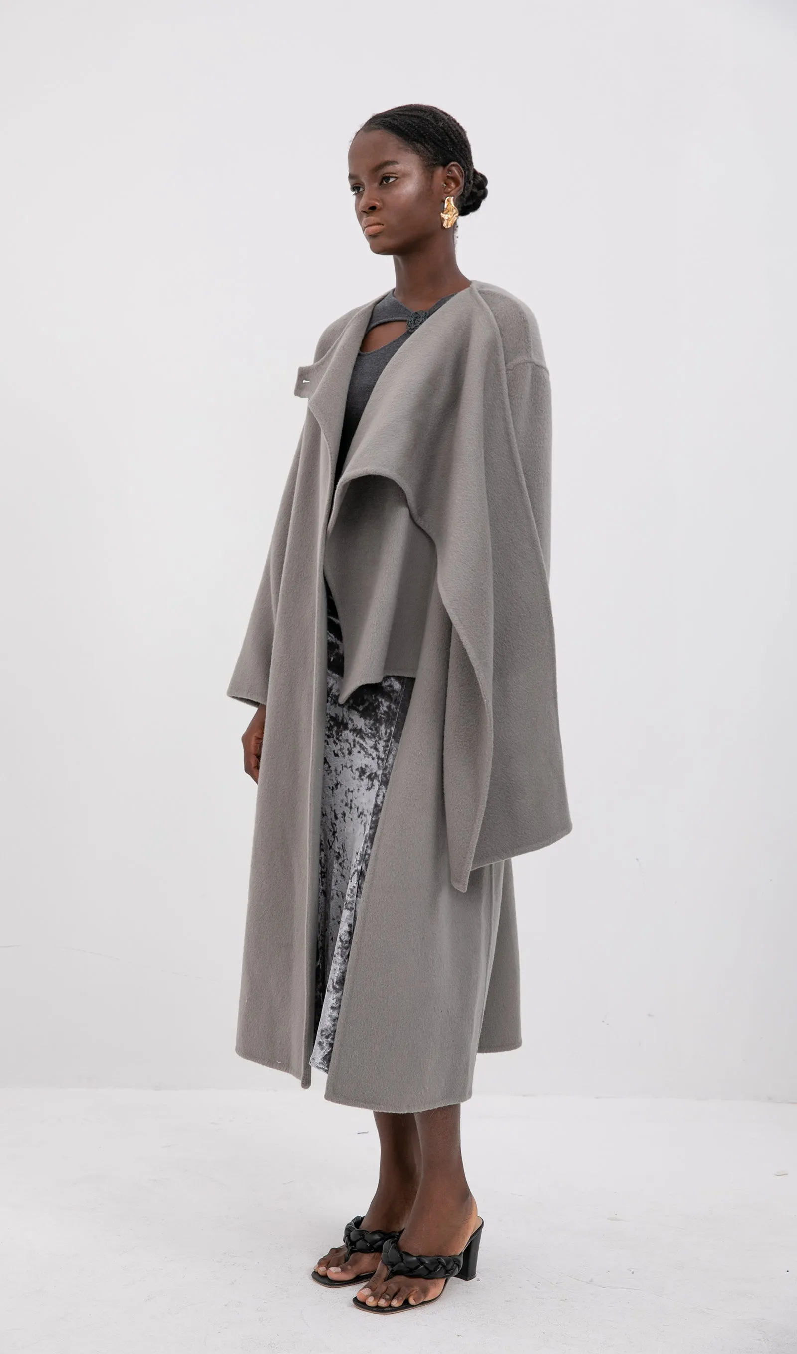 Trendy Oversized Cape Style Coat-Grey