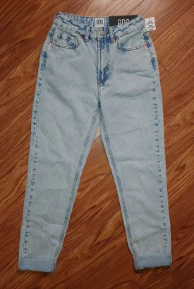 Urban Outfitters BDG Mom High Rise Baggy 100% Cotton Denim Jeans Size 24