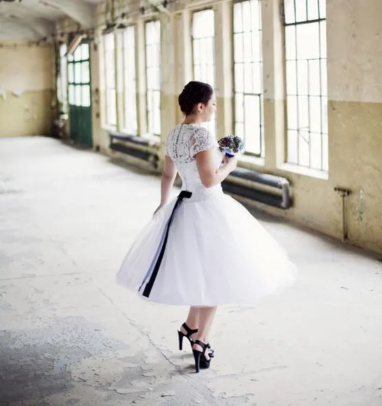 Vintage Style Tea Length Wedding Dress for Older Brides