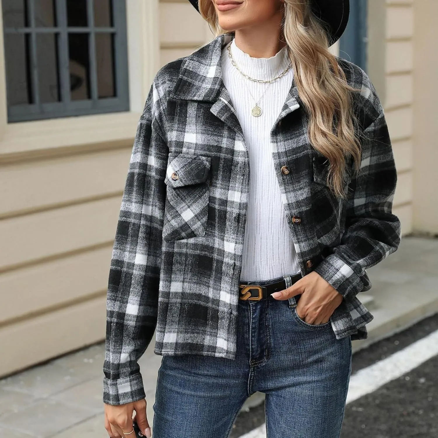 Women's Flannel Jacket Shirts Plaid Button Down Casual Coats 2024 Trendy Fleece Lined Fall Outerwear with Pockets